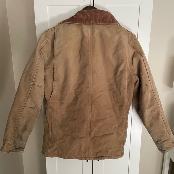 Expertly Distressed Carhartt Duck Jacket - Looks Worn-in but is Super Clean 🧼 🧥 - Picture 3 of 6